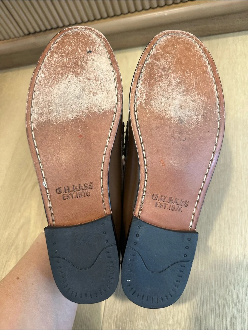 G.H.Bass Weejuns Whitney Brown/ White Penny Loafers size 8
